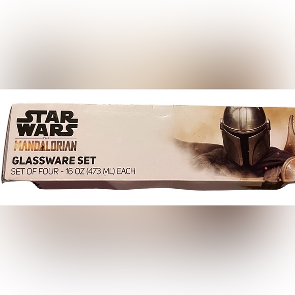 Star Wars Grogu & The MANDALORIAN glass tumblers NIB Disney 16oz each - Picture 3 of 8